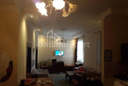 דירה 4-комн 70 m² - יוריבסקאיה, Batumi