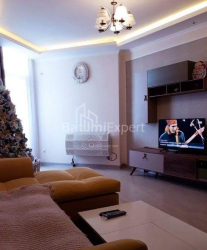 דירה 2-комн 56 m² - אלכסנדרה פושקין, Batumi