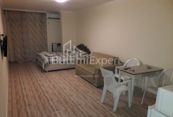דירה 34 מ"ר - שריף חימשיאשווילי, Batumi, גאורגיה