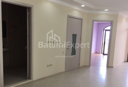 דירה 74 מ"ר - יוריבסקאיה, Batumi, גאורגיה