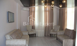דירה 80 מ"ר - זוראבה גורגילדזה, Batumi, גאורגיה