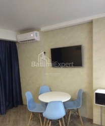 דירה 1-комн 32 m² - שריף חימשיאשווילי, Batumi