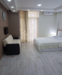 דירה 33 מ"ר - שריף חימשיאשווילי, Batumi, גאורגיה