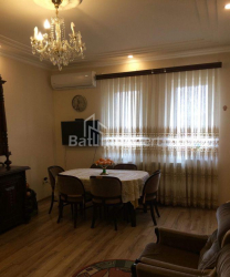 דירה 91 מ"ר - גלאקציה טבידזה, Batumi, גאורגיה