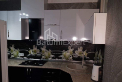 דירה 3-комн 76 m² - יוריבסקאיה, Batumi