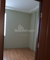 דירה 3-комн 53 m² - יוריבסקאיה, Batumi