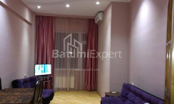 דירה 3-комн 70 m² - יוריבסקאיה, Batumi
