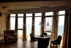 דירה 4-комн 128 m² - זוראבה גורגילדזה, Batumi
