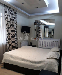 דירה 6-комн 110 m² - יוריבסקאיה, Batumi
