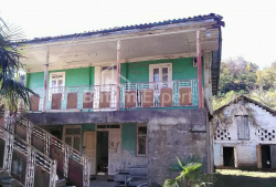 דירה 4-комн 200 m² - יוריבסקאיה, Batumi