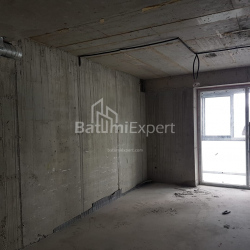 דירה 2-комн 47.8 m² - שריף חימשיאשווילי, Batumi