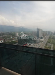דירה 33 מ"ר - שריף חימשיאשווילי, Batumi, גאורגיה