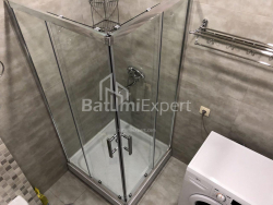 דירה 2-комн 45.8 m² - שריף חימשיאשווילי, Batumi