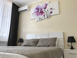 דירה 2-комн 45.8 m² - שריף חימשיאשווילי, Batumi