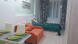 דירה 34 מ"ר - שריף חימשיאשווילי, Batumi, גאורגיה