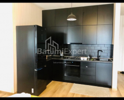 דירה 3-комн 85 m² - פטרה בגרציוני, Batumi