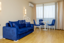 דירה 2-комн 44 m² - שריף חימשיאשווילי, Batumi
