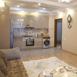 דירה 3-комн 85 m² - Ekvtime Takaishvili, Batumi