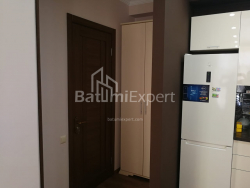 דירה 80 מ"ר - זוראבה גורגילדזה, Batumi, גאורגיה