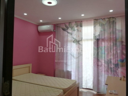 דירה 80 מ"ר - זוראבה גורגילדזה, Batumi, גאורגיה