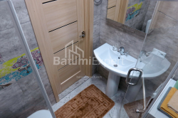דירה 33.4 מ"ר - זוראבה גורגילדזה, Batumi, גאורגיה