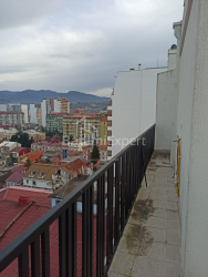 דירה 100 מ"ר - וכטנג גורגסלי, Batumi, גאורגיה