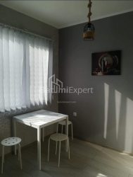 דירה 30 מ"ר - גנרל אסלן אבאשידזה, Batumi, גאורגיה