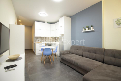 דירה 2-комн 47.5 m² - שריף חימשיאשווילי, Batumi