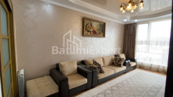 דירה 3-комн 70 m² - ניקו פירוסמני, Batumi