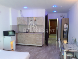 דירה 1-комн 32.5 m² - שריף חימשיאשווילי, Batumi