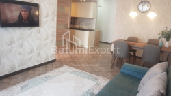דירה 2-комн 58.7 m² - ניקו פירוסמני, Batumi