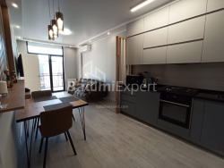 דירה 3-комн 62 m² - וכטנג גורגסלי, Batumi