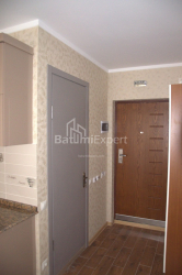 דירה 2-комн 46.5 m² - שריף חימשיאשווילי, Batumi