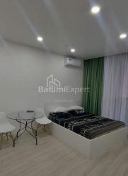 דירה 1-комн 28 m² - סמטת הגיבורים, Batumi