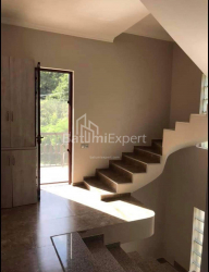 בית פרטי 5-комн 180 m² - פרידיון חלוואשי, Batumi