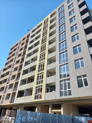 דירה 45 מ"ר - אקדמאית מאמיה קומחידזה, בטומי, גאורגיה