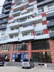 דירה 66.7 מ"ר - גריגולה לורטקיפנידזה, Batumi, גאורגיה