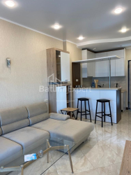 דירה 2-комн 58 m² - ניקו פירוסמני, Batumi