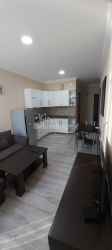 דירה 2-комн 45.8 m² - שריף חימשיאשווילי, Batumi