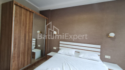דירה 2-комн 45.8 m² - שריף חימשיאשווילי, Batumi