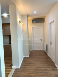 דירה 84 מ"ר - שריף חימשיאשווילי, Batumi, גאורגיה
