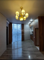 דירה 2-комн 43.5 m² - סמטת הגיבורים, Batumi