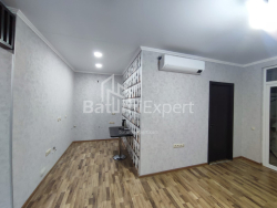 דירה 71.5 מ"ר - שריף חימשיאשווילי, Batumi, גאורגיה