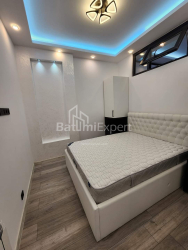 דירה 40 מ"ר - ניקו פירוסמני, Batumi, גאורגיה