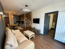 דירה 3-комн 61.6 m² - סמטת הגיבורים, Batumi