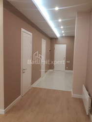 דירה 4-комн 100 m² - זוראבה גורגילדזה, Batumi