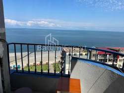 דירה 2-комн 58.4 m² - שריף חימשיאשווילי, Batumi