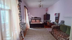 בית פרטי 4-комн 120 m² - וכטנג גורגסלי, Batumi