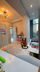 דירה 4-комн 98.2 m² - שריף חימשיאשווילי, Batumi