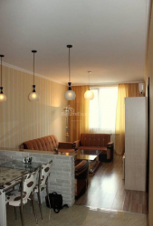 דירה 70 מ"ר - ניקו פירוסמני, Batumi, גאורגיה